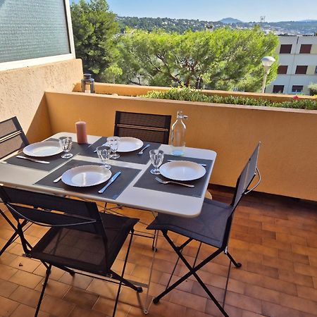 T2 Vue Mer Dans Residence Calme / T2 Sea View In A Quiet Residence Bandol Luaran gambar