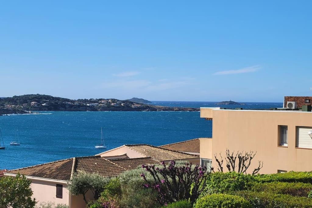 T2 Vue Mer Dans Residence Calme / T2 Sea View In A Quiet Residence Bandol Luaran gambar